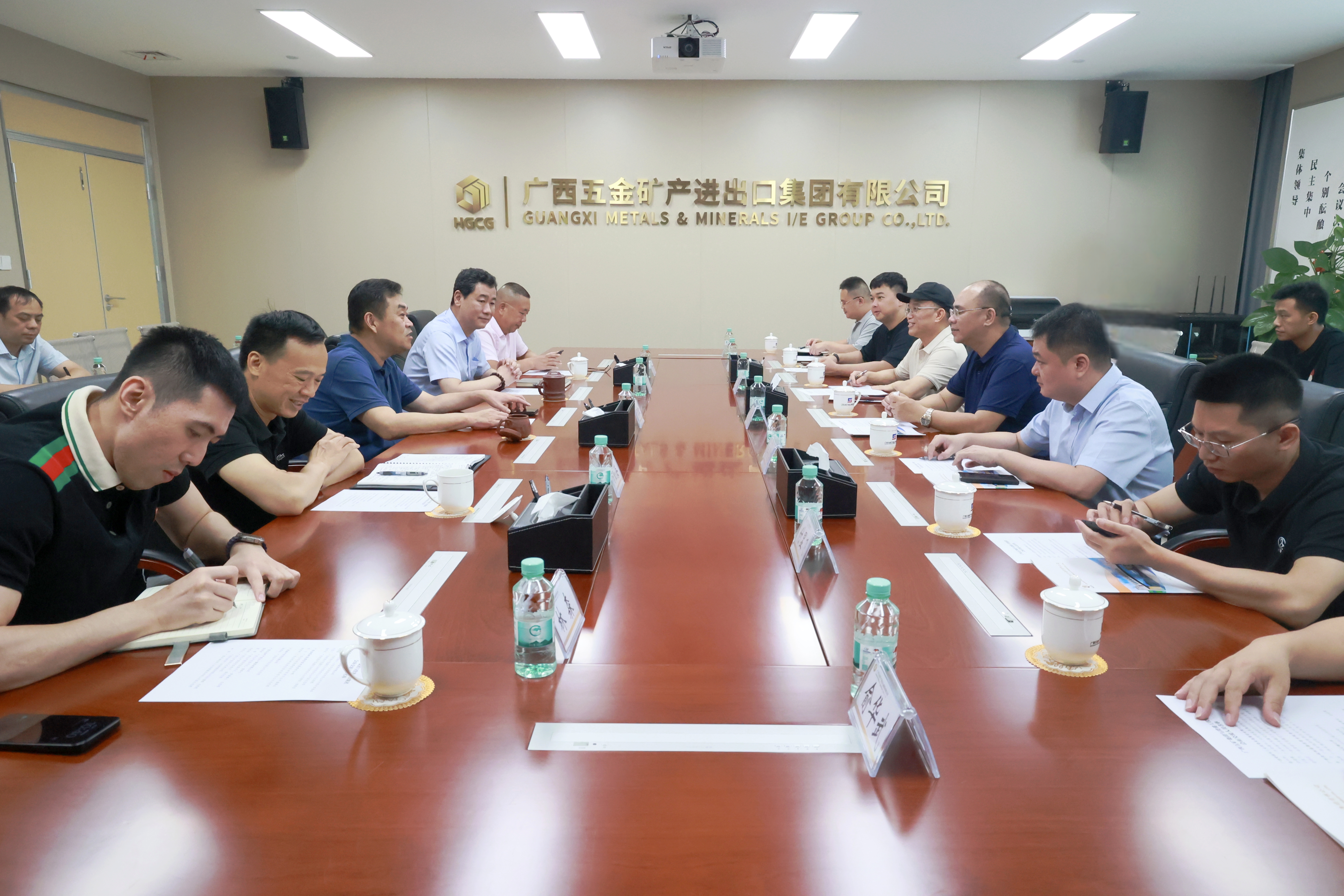 五礦動態 | 探索綜合能源合作新模式！曹津津會見貴港工投集團隆永恒一行